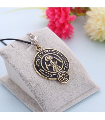 گردنبند District 12