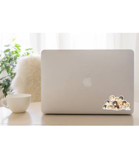 استیکر رنگی Attack on Titan