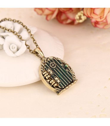 گردنبند خانه ی هابیت